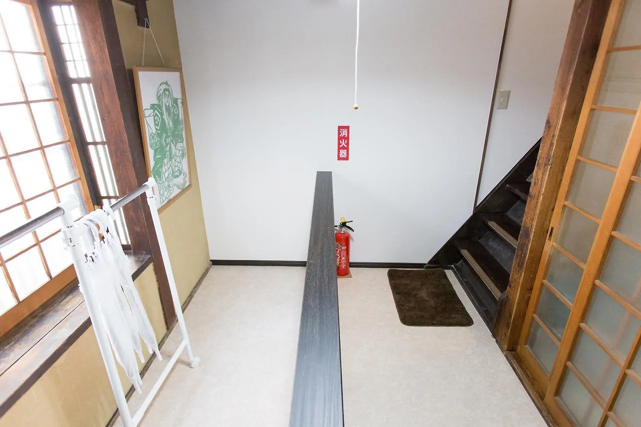 Ferienhaus City Center 200 Years Old Traditional House Next To 2 Train Lines Kyōto
