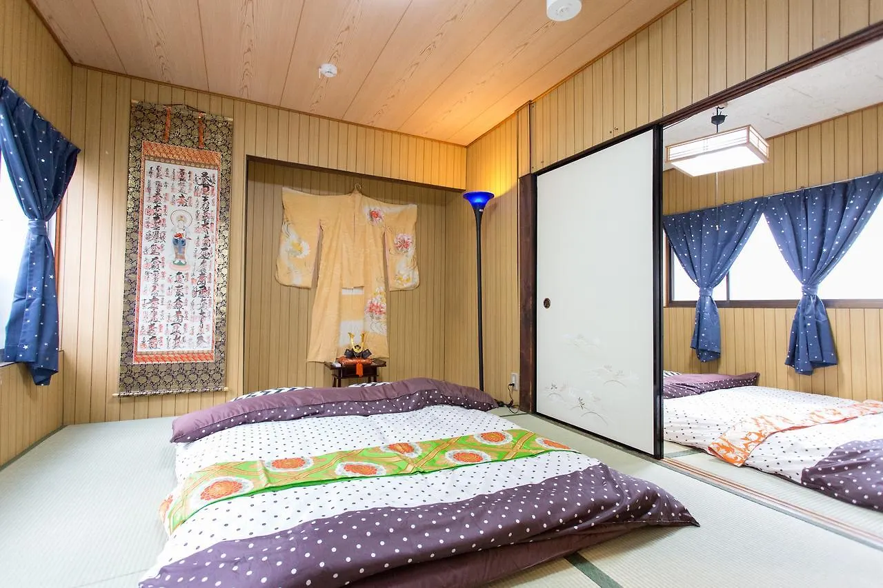 City Center 200 Years Old Traditional House Next To 2 Train Lines Kyōto Japan