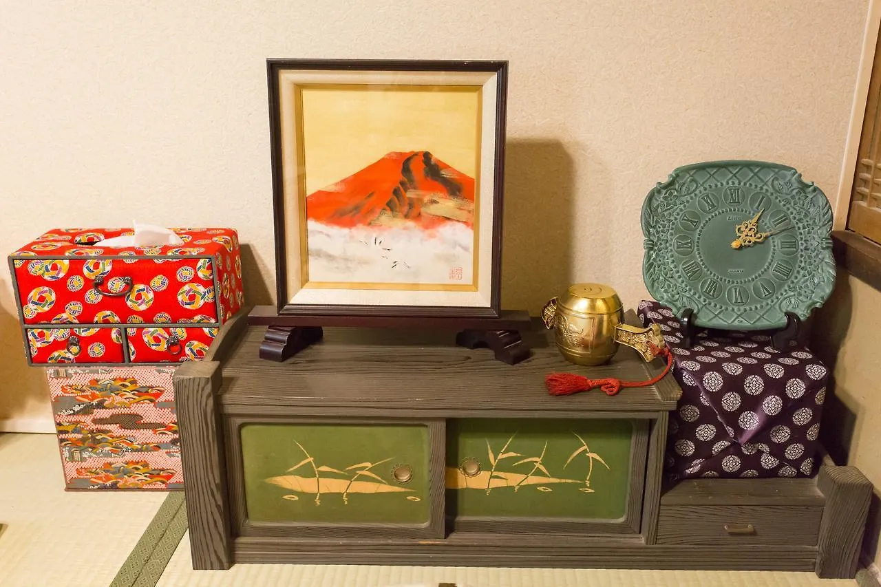 Ferienhaus City Center 200 Years Old Traditional House Next To 2 Train Lines Kyōto